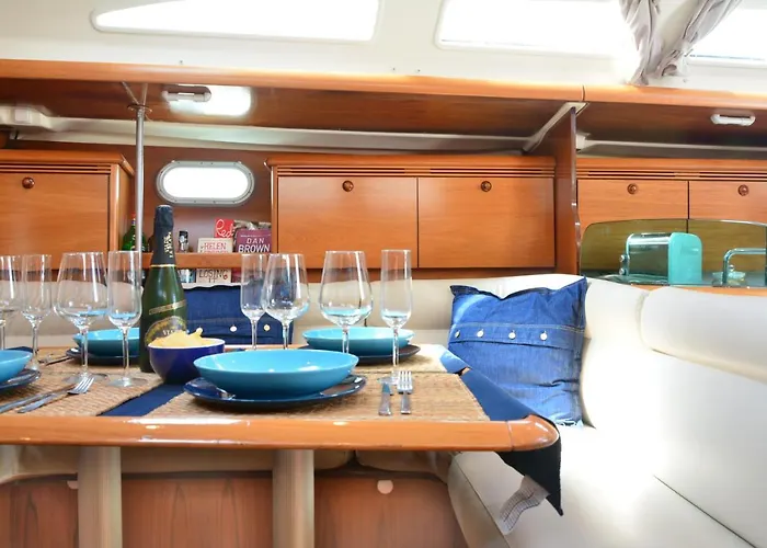 Hotel na wodzie Velero Babu